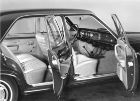 Opel Commodore (1967) - deutlich wertigerer Innenausbau bei der Luxusversion