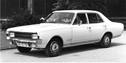 Opel Commodore (1971) - der Kühlergrill unterwscheidet ihn vom Rekord C