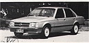 Opel Commodore 2,5-Liter S  - 115  PS (DIN) 1 Registervergaser (© Archiv Automobil Revue)