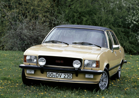 Opel Commodore GS/E (1976) - now with Ronal alloy wheels as standard (1976)