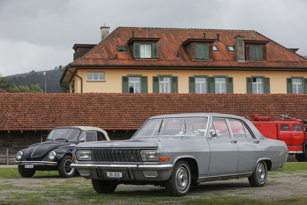 Opel Diplomat (1966) - Oldtimer Sunday Morning Treffen Zug am 6. August 2023