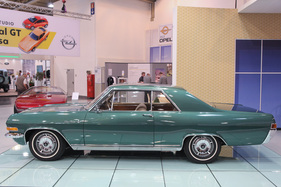 Opel Diplomat A V8 Coupé (1967) - wurde so nur 304 mal hergestellt - Techno Classica 2015 (1967)