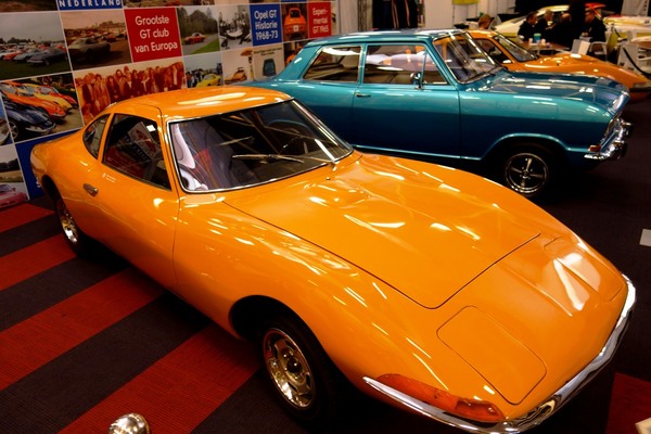 Opel Experimental GT (1965) - auf dem Clubstand - 2018 feiert der Serien-GT seinen 50. Geburtstag - InterClassics Maastricht 2018