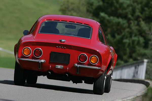 Opel GT 1100 (1970) - aus dieser Perspektive sahen in die meisten Zeitgenossen auf der Strasse