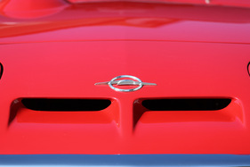 Opel GT 1100 (1970) - stolz trägt er das Opel-Zeichen über den Kühleinlässen