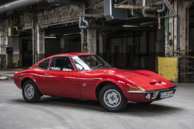 Opel GT (1969) - in Ferrari-Rot Opel GT (1969) - in Ferrari-Rot