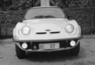 Opel GT/J (1971) - Vorderansicht mit ausgeklappten Schweinwerfern