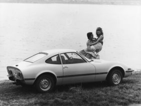 Opel GT/J (1971) - die Corvette des armen Mannes von im Profil gesehen