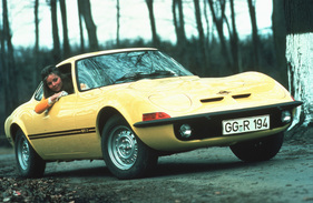 Opel GT/J (1971) - günstigere Ausführung ohne Chrom