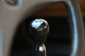 Opel Kadett 1.2 SR Coupé (1978) - Vierganggetriebe, Retourgang links vorne