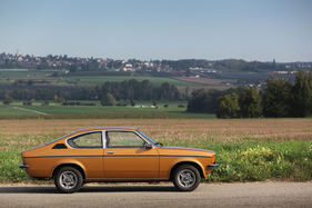 Opel Kadett 1.2 SR Coupé (1978) - trotz Schrägheck verfügte das Coupé nicht über eine Heckklappe Opel Kadett 1.2 SR Coupé (1978) - trotz Schrägheck verfügte das Coupé nicht über eine Heckklappe