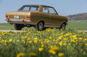 Opel Kadett 1100 (1971) - auf Frühlings-Ausfahrt