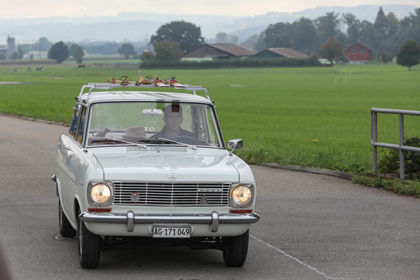 Opel Kadett (1963) - mit der Skiausrüstung von damals unterwegs - FNA Jahrestreffen 2025