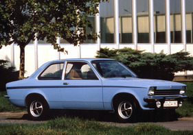 Opel Kadett (1973) - Limousine der Baureihe C