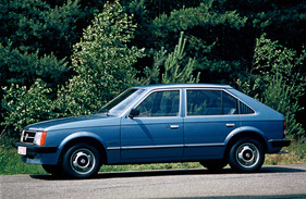 Opel Kadett (1980) - Berlina-Variante der Baureihe D