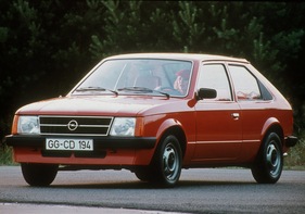 Opel Kadett (1980) - Berlina-Version des D-Modells
