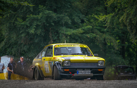 Opel Kadett C GTE Gruppe 4 ( 1975) gefahren von Georg Berlandy - Eifel Rallye Festival 2016