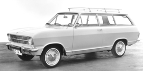 Opel Kadett Caravan L (1966) – trotz Luxus-Ausstattung keine verchromten Türrahmen beim Kombi