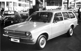 Opel Kadett Caravan - gelungener Kombi - am Genfer Automobilsalon 1974