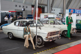 Opel Kadett Coupé (1967) – auf dem Clubstand – Retro Classics Stuttgart 2022 Opel Kadett Coupé (1967) – auf dem Clubstand – Retro Classics Stuttgart 2022