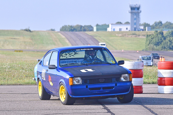 Opel Kadett Coupé (1978) – Historisches Flugplatzrennen Zweibrücken 2024