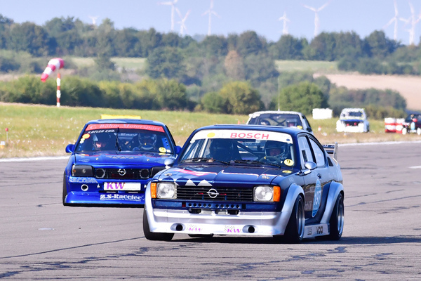 Opel Kadett Coupé (1979) – Historisches Flugplatzrennen Zweibrücken 2024
