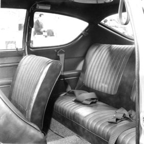 Opel Kadett Rallye (1967) - praktische Rücksitze auch im schnellen Modell - Genfer Autosalon 1967