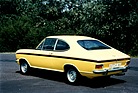 Bild: Opel Kadett Rallye (1971) - auf hellen Farben wirken die Rallye-Sterifen besonders eindrucksvoll