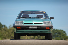 Opel Manta 2.0 S (1980) - für heutige Verhältnisse mit 1,67 Metern Breite recht schmal