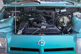 Opel Manta 2.0 S (1980) - robuster Motorenbau