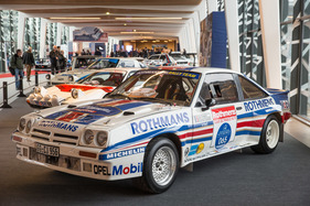 Opel Manta 400 (1983) - Sonderschau "Gruppe B Rallye-Fahrzeuge" - Rétromobile Paris 2017