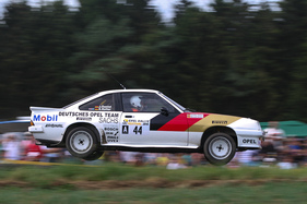 Opel Manta B 200 Gruppe B (1984) am Eifel Rallye Festival 2015