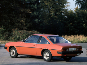 Opel Manta Deluxe (1979) – Mit umlaufender Schutzleiste