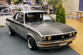 Opel Manta GT/E (1971) - in der Club-Show - Oldtimer- und Teilemarkt Fribourg 2014