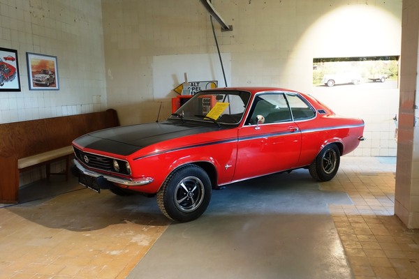 Opel Manta SR (1970) - Im Degener-Oldtimer-Museum 2022