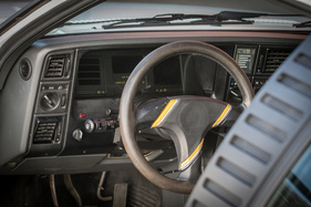 Opel Monza GSE (1983) - Interieur mit digitalem Display, das Lenkrad ist nicht original