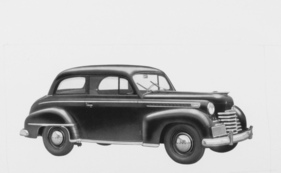 Opel Olympia (1951) - mit stark akzentuiertem Gesicht