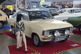 Opel Olympia A (1967) - auf dem Stand des Kadett B & Olympia A Clubs - Retro Classics Stuttgart 2014