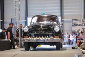Opel Olympia Rekord (1953) - als Lot 01 an der Versteigerung der Oldtimer Galerie an der Swiss Classic World 2025 Opel Olympia Rekord (1953) - als Lot 01 an der Versteigerung der Oldtimer Galerie an der Swiss Classic World 2025