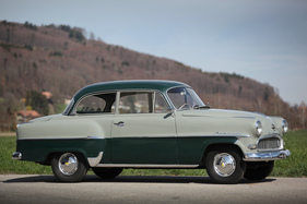 Opel Olympia Rekord (1956) - die Verzierungen und Details änderten von Jahr zu Jahr