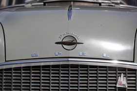 Opel Olympia Rekord (1956) - noch mit dem Zeppelin auf dem Bug