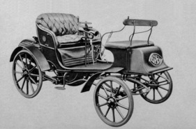 Opel Patent Motorwagen Lutzmann (1898) - kostete damals RM 2650 mit Vollgummireifen, 250 RM mehr mit luftgefüllten Pneumatiks