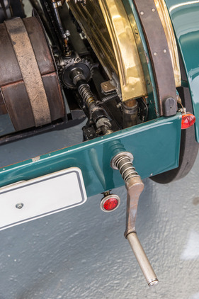 Opel Patentmtorwagen System Lutzmann (1899) - eine Handkurbel hatte der Wagen nicht von Anfang an