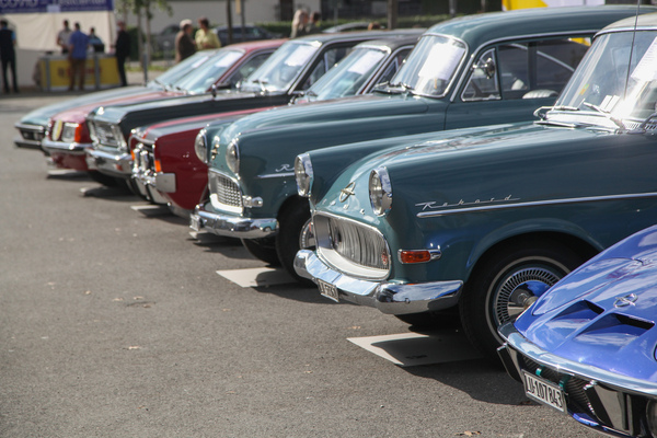 Opel-Phalanx der Alt-Opel-IG - Swiss Classic World Luzern 2021