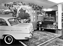 Opel Rekord (1961) - in einer Ausstellung - der neue Rekord - zeitbewusst und klassisch schön