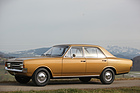 Opel Rekord C 1900 (1971) - ein goldenes Dacherl über dem Kopf