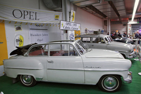 Opel Rekord Cabriolet (1955) - zusammen mit dem Caravan (Techno Classica 2018)