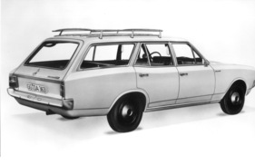 Opel Rekord Caravan (1967) - Kombiversion jetzt auch viertürig