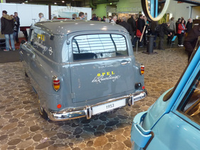 Opel Rekord Caravan - der erste Opel-Kombi - an der Bremen Classic Motorshow 2014