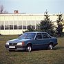 Bild: Opel Rekord E2 Luxus Diesel (1982) - Diesel mit Buckel auf der Haube